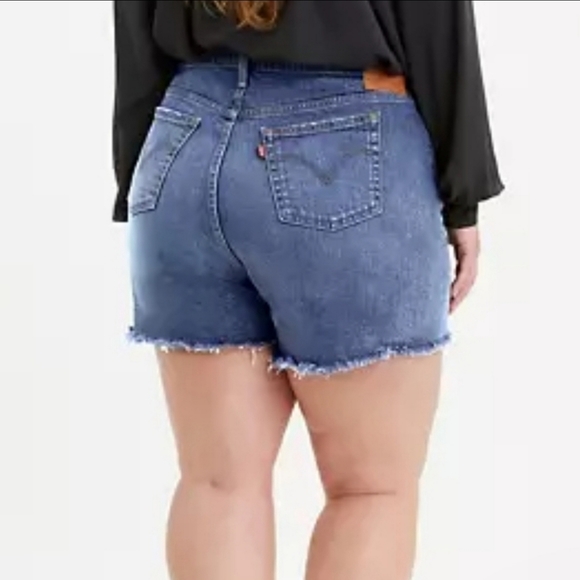 *Sold* - Picture 3 of 11